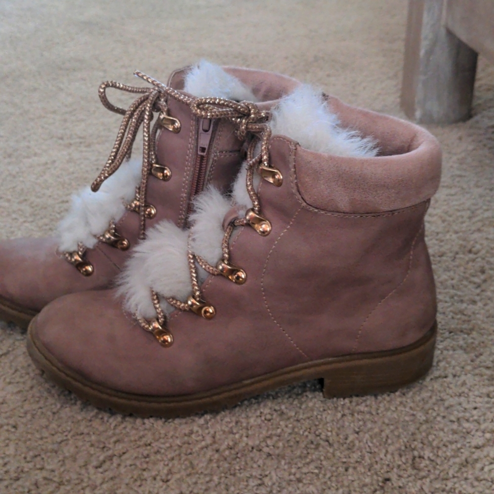 Kids winter boots